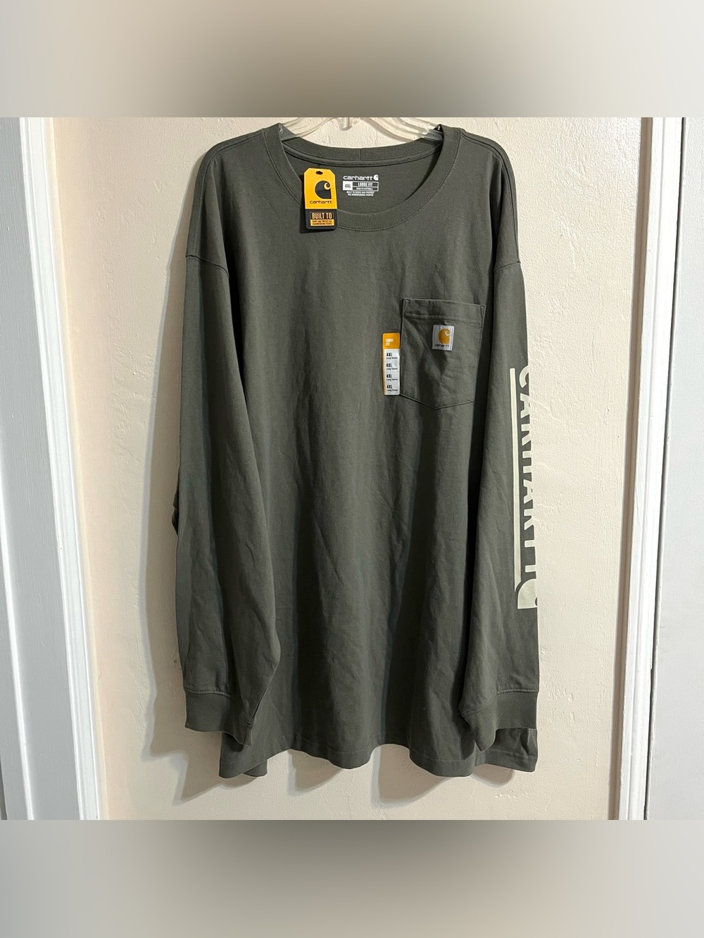 Carhartt Long-Sleeve Pocket Tee in Olive Green Heavyweight Loose Fit